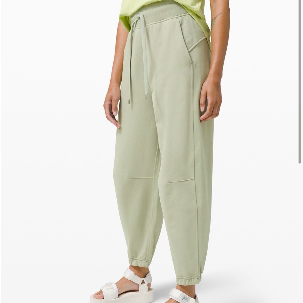 lululemon relaxed fit French terry joggers
